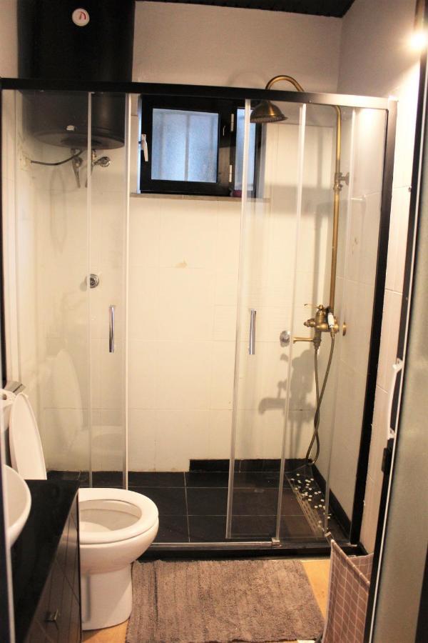 Entire Serviced Apartment With A Beautiful View Tirana Exterior foto