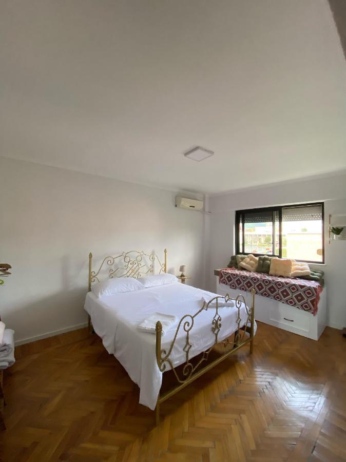 Entire Serviced Apartment With A Beautiful View Tirana Exterior foto